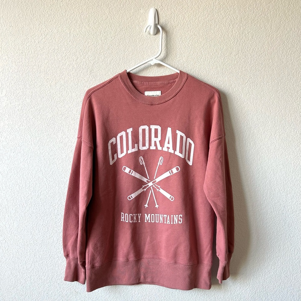 Abercrombie&Fitch soft collection peach color crew neck